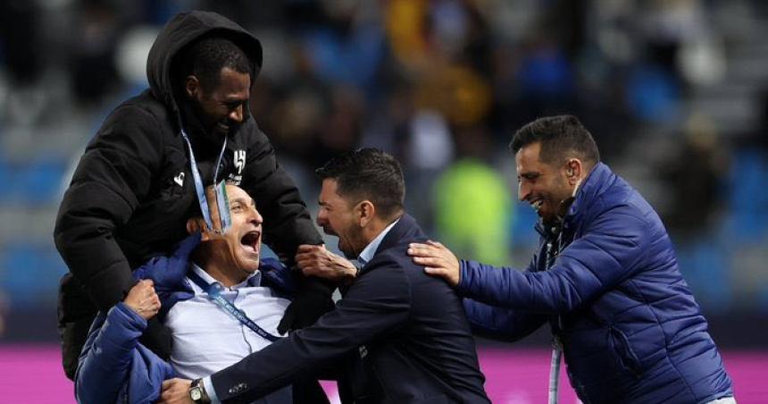 Al-Hilal de Ramoacuten Diacuteaz dio la nota