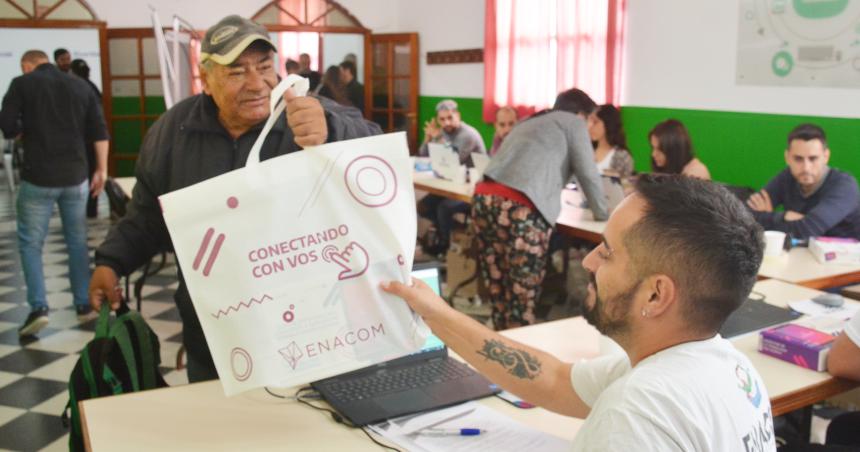 Entregaron tablets en Santa Rosa