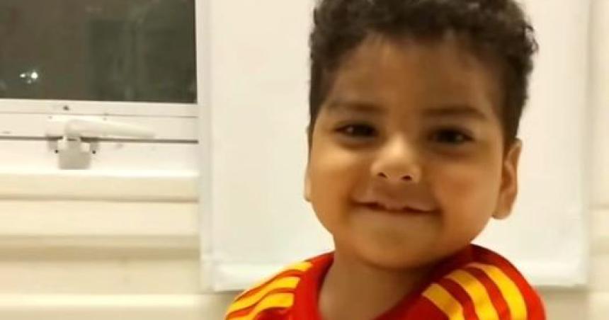 Piden cadena de oracioacuten para un nintildeo de Parera