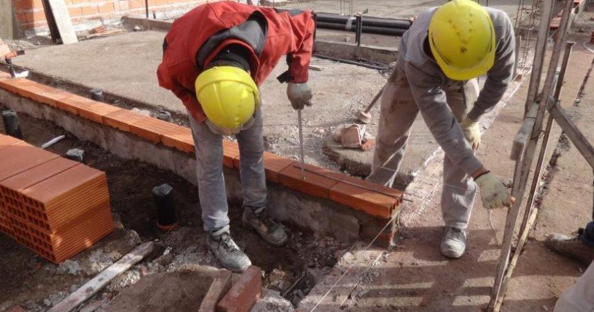 El empleo en la construccioacuten subioacute el 85-en-porciento- en La Pampa 