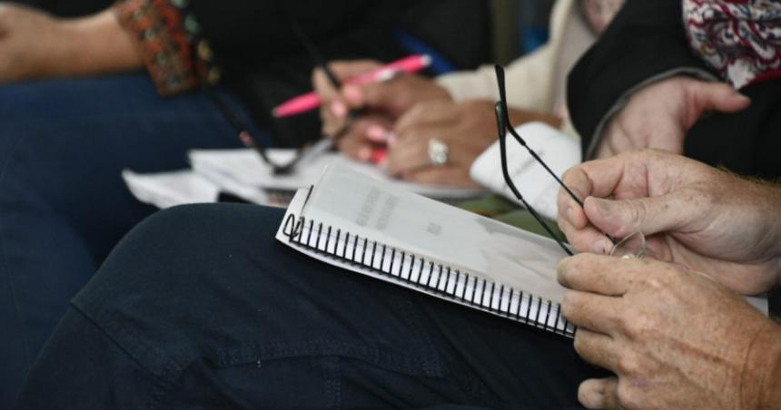 Convocan para cubrir cargos docentes en Dorila Realicoacute y La Adela