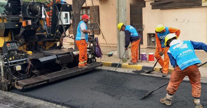Nuevos cortes de calles por obras de asfalto en Santa Rosa