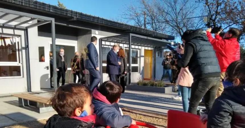 Jardines de infantes- las preceptoras deberaacuten cambiar pantildeales 