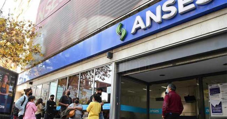 Anses anuncioacute un aumento para los jubilados docentes en marzo