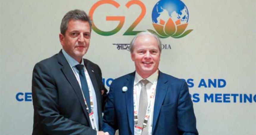 Massa acordoacute desembolsos con el Banco Mundial y Argentina se ahorraraacute USD 400 millones