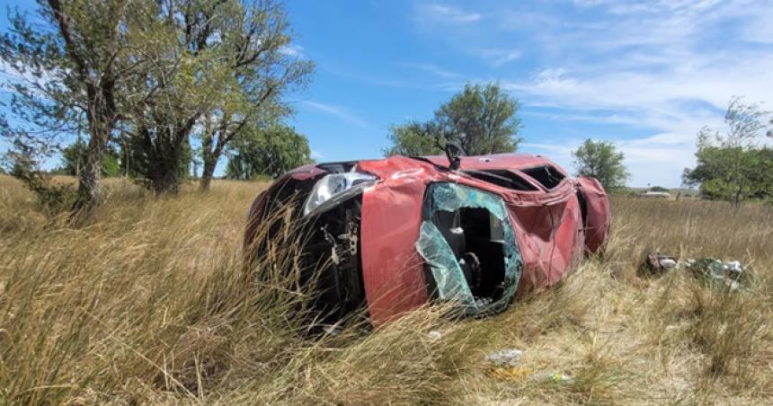 Dos vuelcos en rutas pampeanas