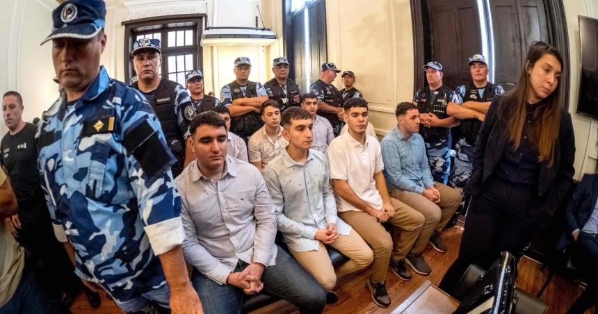 Caso Baacuteez Sosa- la Fiscaliacutea pidioacute a Casacioacuten que la perpetua alcance a los 8 rugbiers