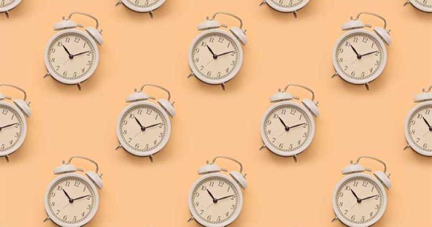 Coacutemo sincronizar el reloj bioloacutegico para dormir mejor