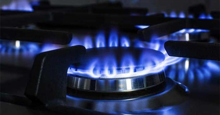 Oficializaron el ajuste en las tarifas de gas a traveacutes de las distribuidoras