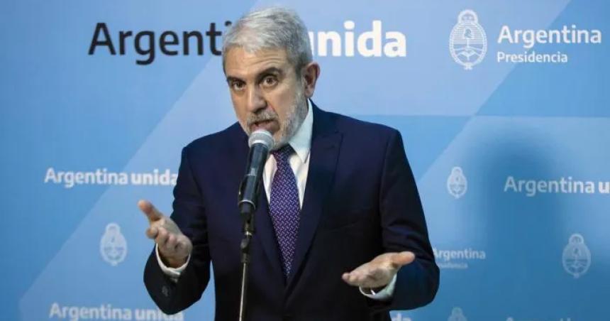 Amenazas a Messi- Aniacutebal Fernaacutendez se reunioacute con jueces nacionales