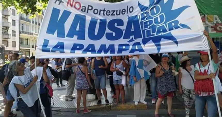 La oposicioacuten vive de espaldas a la gente