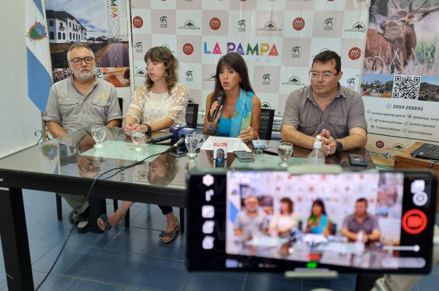 Presentaron la temporada 2023 de Avistaje de Ciervos en Brama en la reserva natural Parque Luro