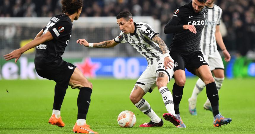 Juventus vencioacute a Friburgo con otra noche inspirada de Di Mariacutea