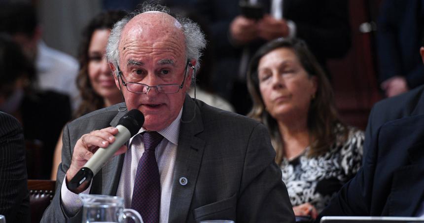 Para Parrilli si Cristina es candidata a presidenta la van a inhabilitar