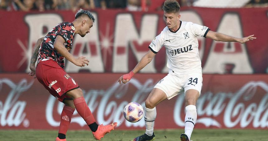 Independiente rescatoacute un punto ante Barracas Central