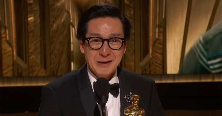 La historia de Ke Huy Quan el actor que se consagroacute en los Oscar 2023