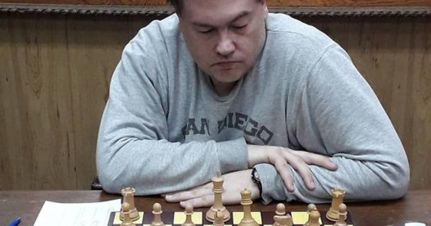 Covas y Lugones estaacuten al frente