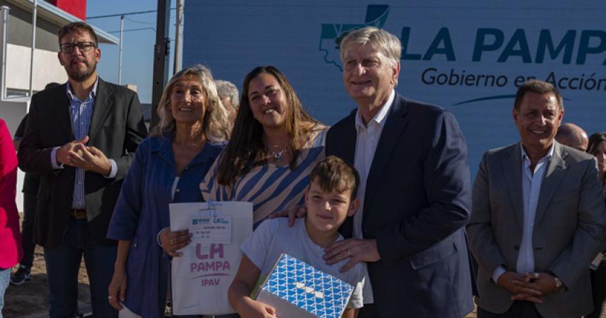 Tener la casa propia es acceder al eslaboacuten maacutes alto de la dignidad