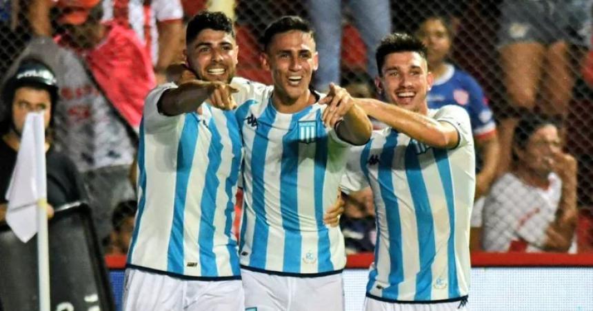 Racing goleoacute a Unioacuten y se prendioacute