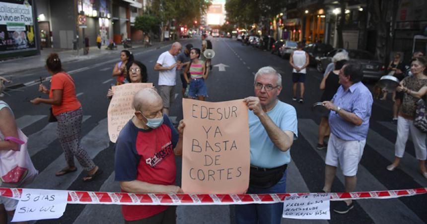 Maacutes de 50000 usuarios siguen sin luz en CABA y varias zonas del conurbano bonaerense 