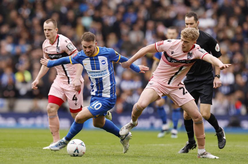 Manchester United y Brighton estaacuten en semifinales de la FA Cup