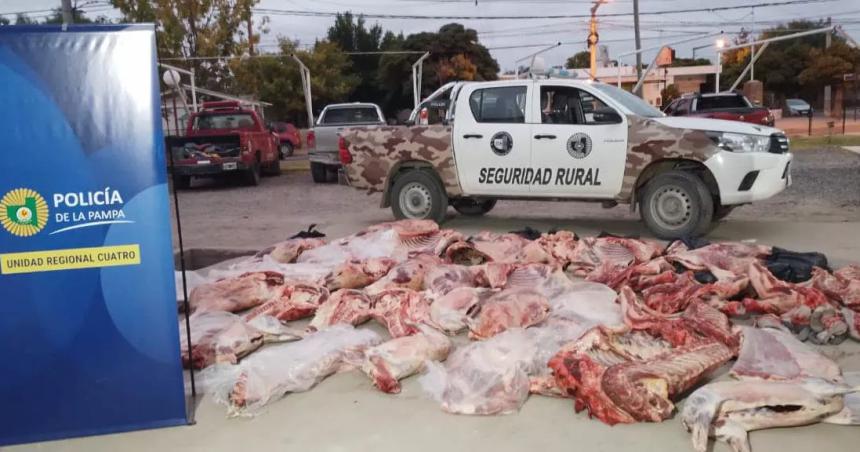 Puente Dique- incautaron 1600 kilos de carne con destino a Catriel