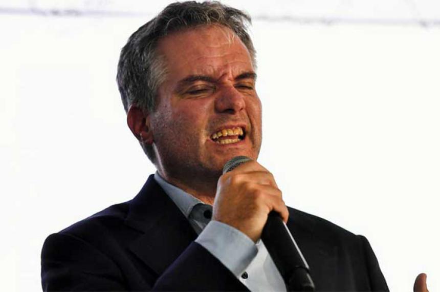 Marcelo DAlessandro renuncioacute a su cargo en el gobierno portentildeo