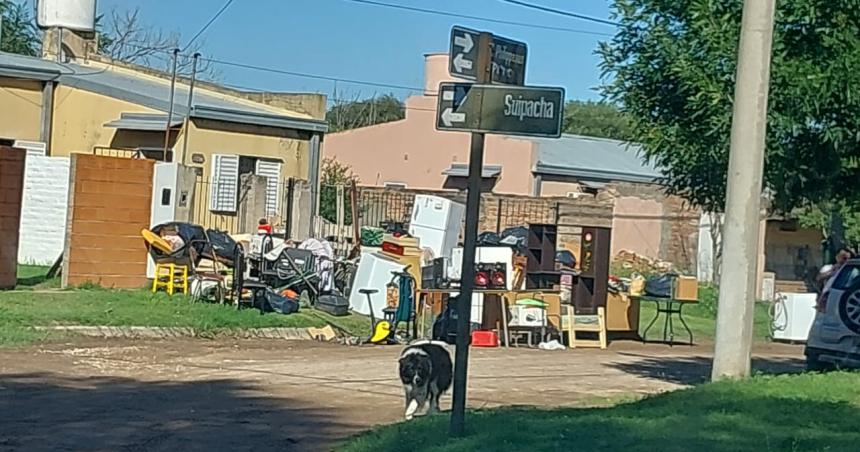 Podriacutean adjudicarle la casa al adulto mayor desalojado