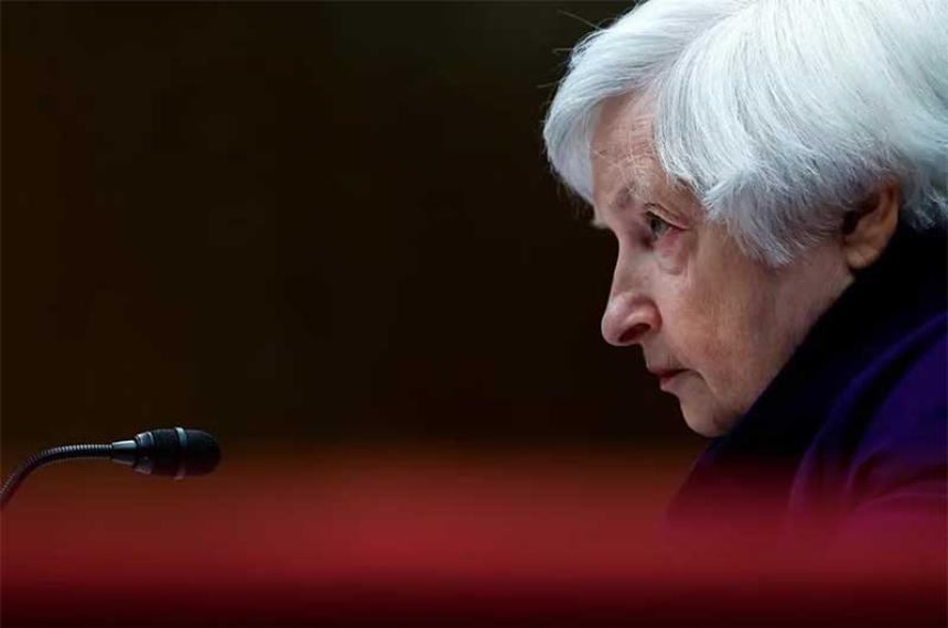 El gobierno de EEUU convocoacute de urgencia a los reguladores del sistema financiero para enfrentar la crisis de los bancos
