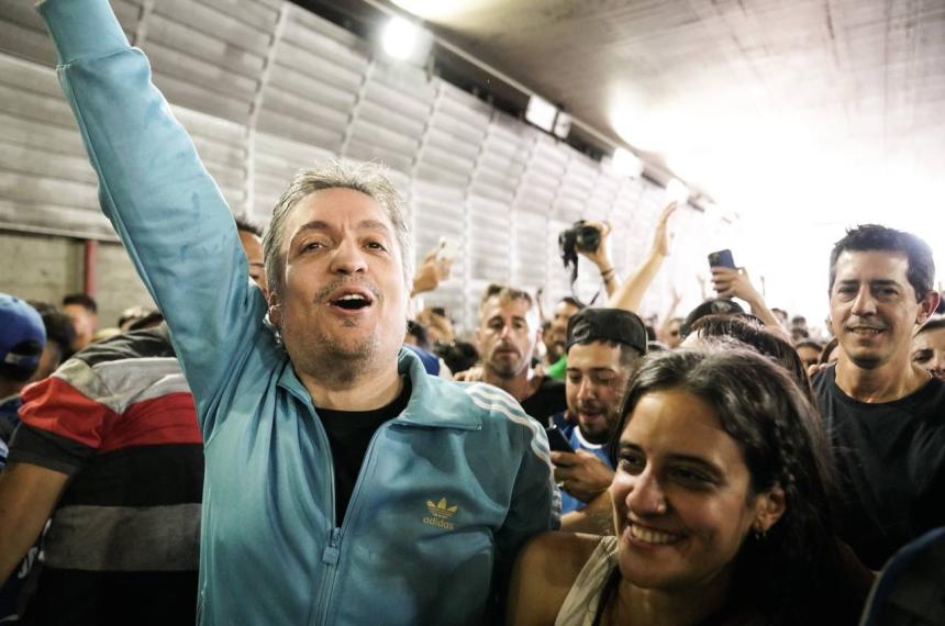 Maacuteximo Kirchner recordoacute a Hebe de Bonafini y criticoacute el acuerdo con el FMI
