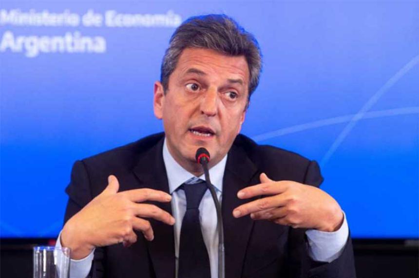 Massa defendioacute el canje de bonos porque permitiraacute ordenar la economiacutea