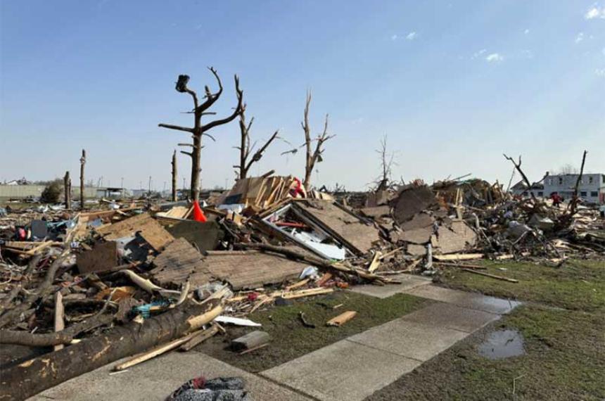 Un tornado y fuertes tormentas en Misisipi dejaron un saldo de al menos 23 muertos