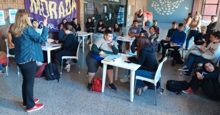 Arrancoacute otra semana de paro de la docencia universitaria