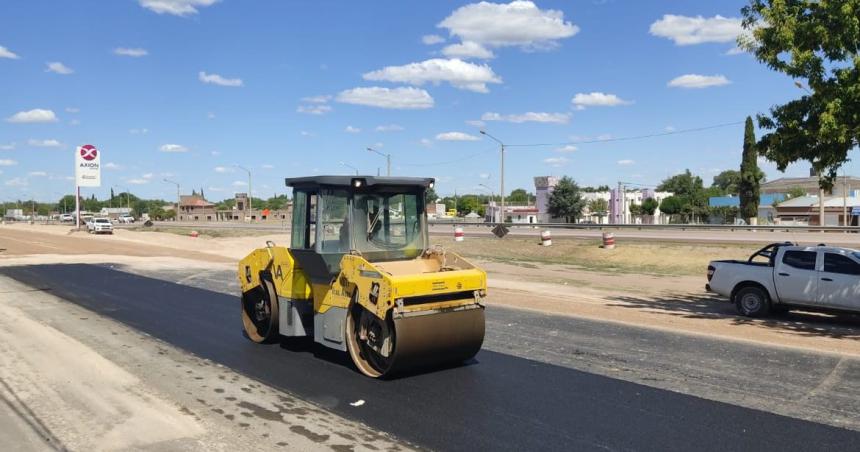 Avances en la obra de la Travesiacutea Urbana de Acha