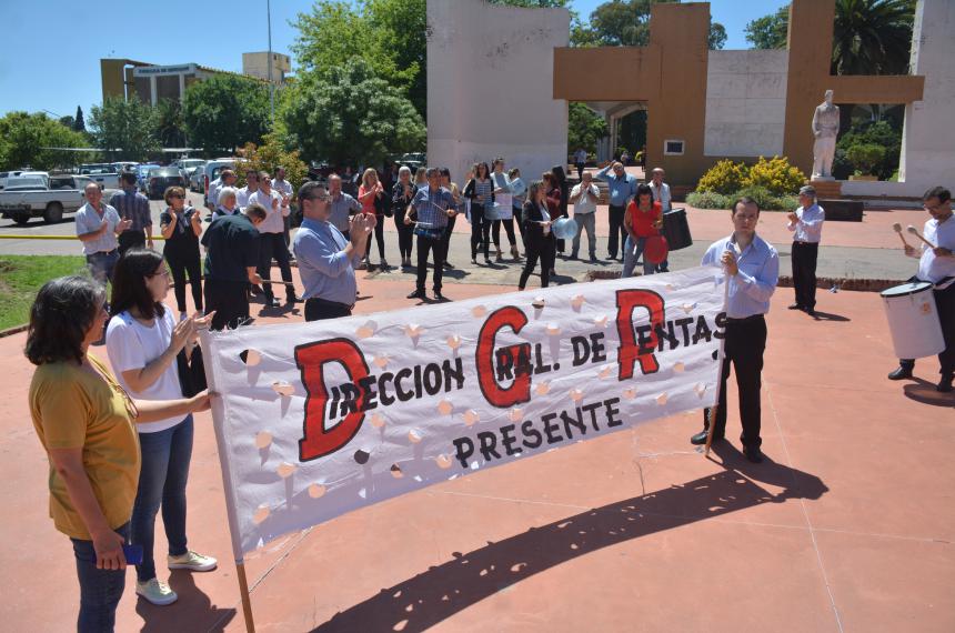 Ziliotto mandoacute a la Legislatura el acuerdo por los adicionales