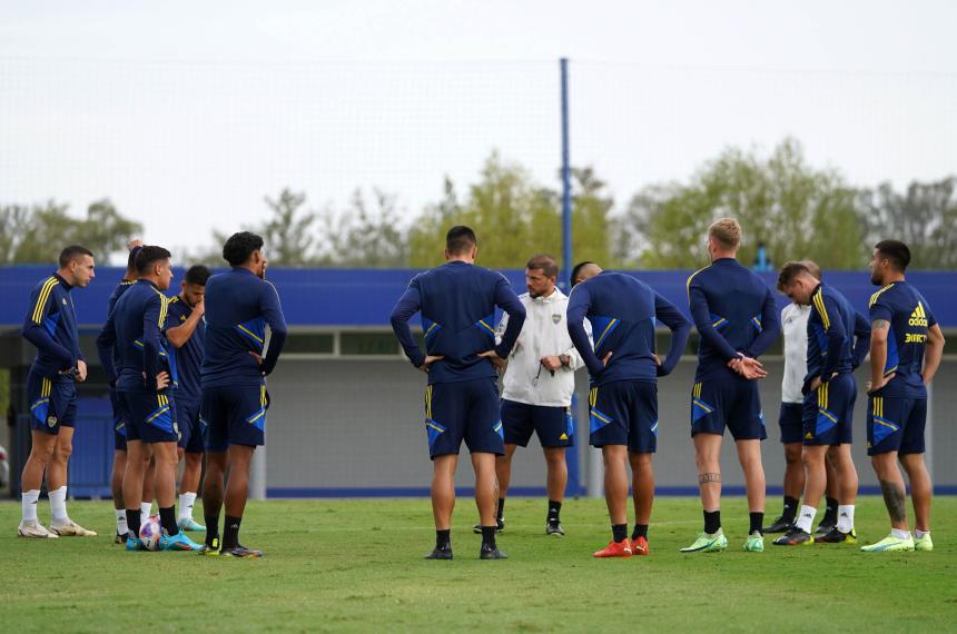 Boca en la buacutesqueda de entrenador