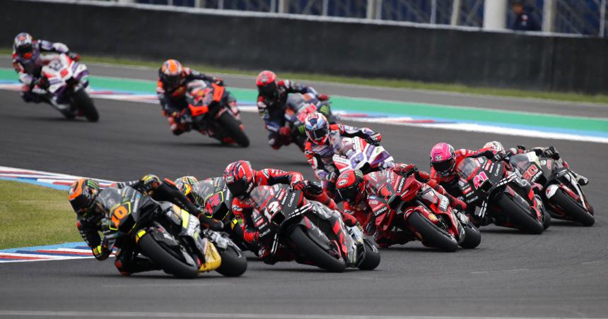 MotoGP- Binder se quedoacute con la carrera Sprint en Termas