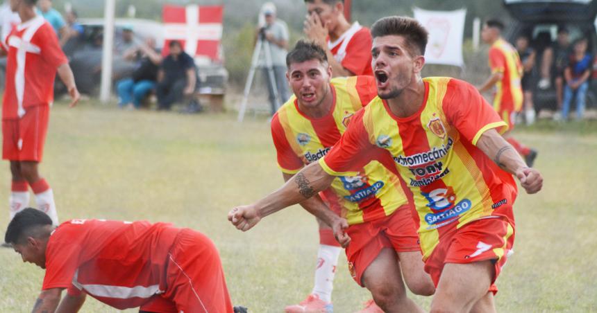 Cinco liacutederes en el torneo de ascenso de la Liga Cultural