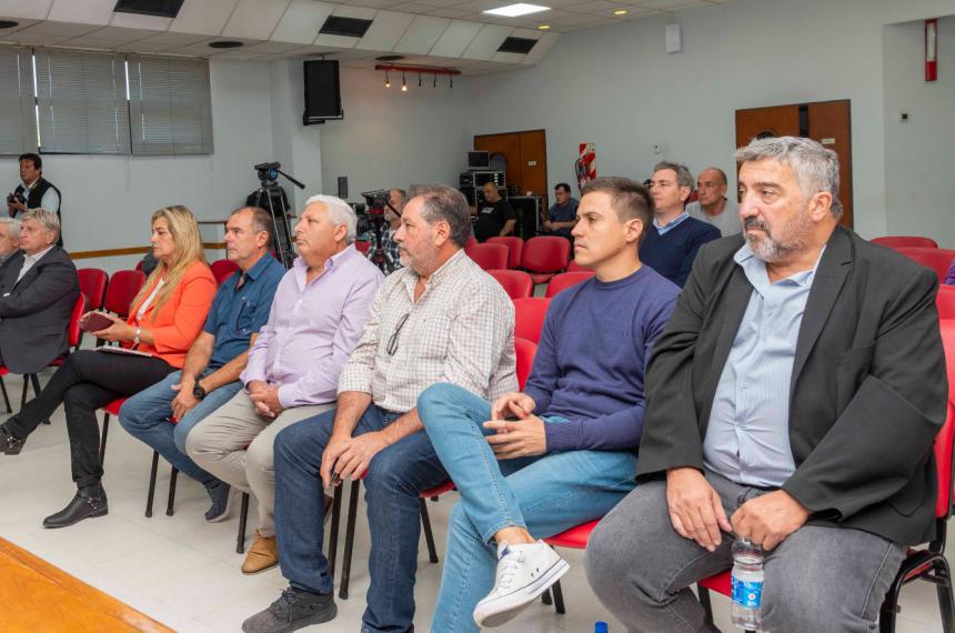 Apuesta a la seguridad y concientizacioacuten y un toacutexico que es peor que la tormenta