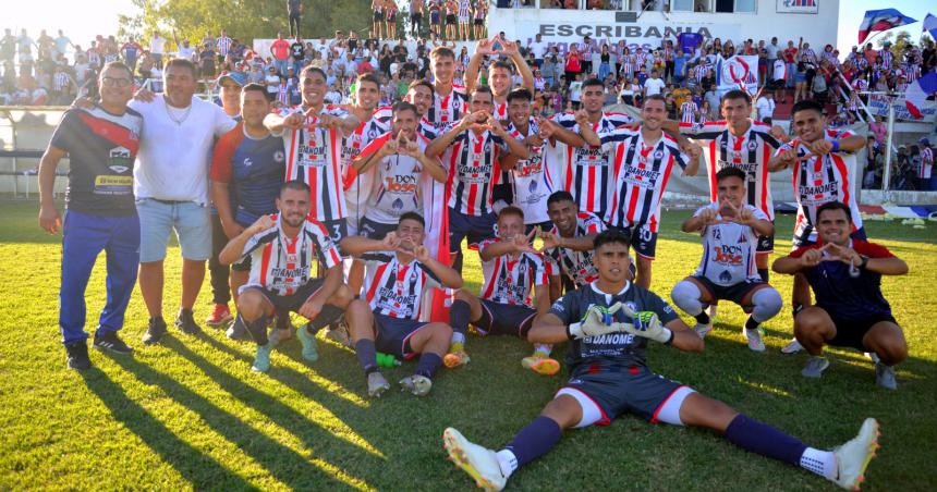 Estudiantil igualoacute en el claacutesico y estaacute en la final del Provincial