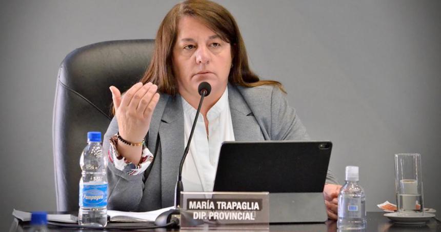 Lucio- Trapaglia defendioacute el proyecto de Maquieyra y acusoacute al Gobierno Provincial