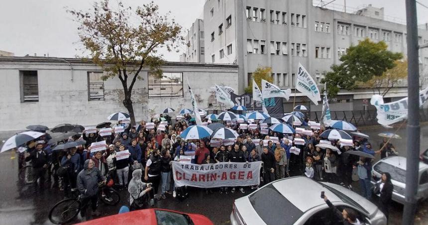 Trabajadores de Clariacuten denuncian que la empresa se niega a acatar la conciliacioacuten obligatoria