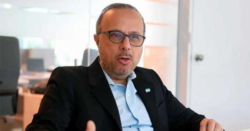 Renuncioacute Antonio Aracre como jefe de asesores de Alberto Fernaacutendez