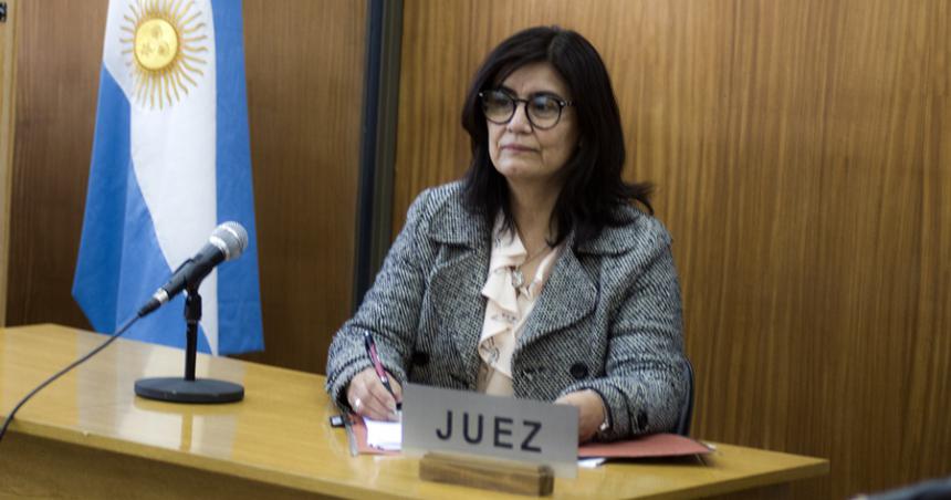 Prisioacuten en suspenso y multa para un joven por tres causas de abuso sexual