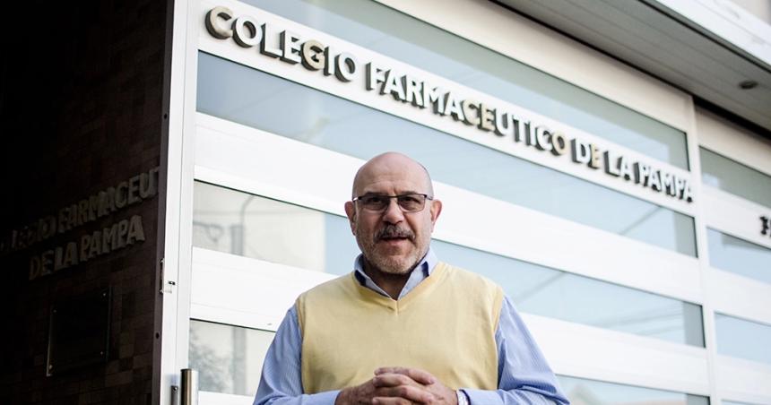 Miguel Osio fue reelegido en la Federacioacuten Farmaceacuteutica