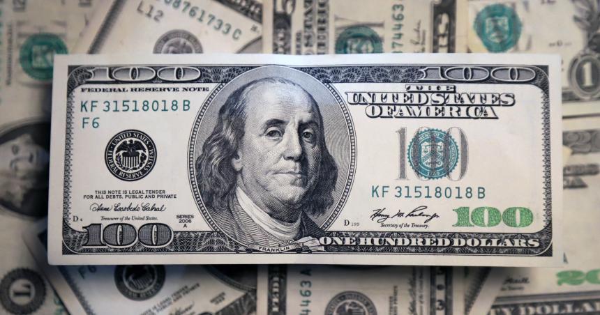 Una sociedad de bolsa pidioacute perdoacuten por instalar el rumor de una devaluacioacuten