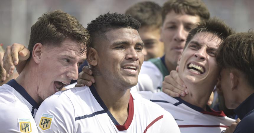 San Lorenzo ganoacute en la uacuteltima y mantiene la ilusioacuten