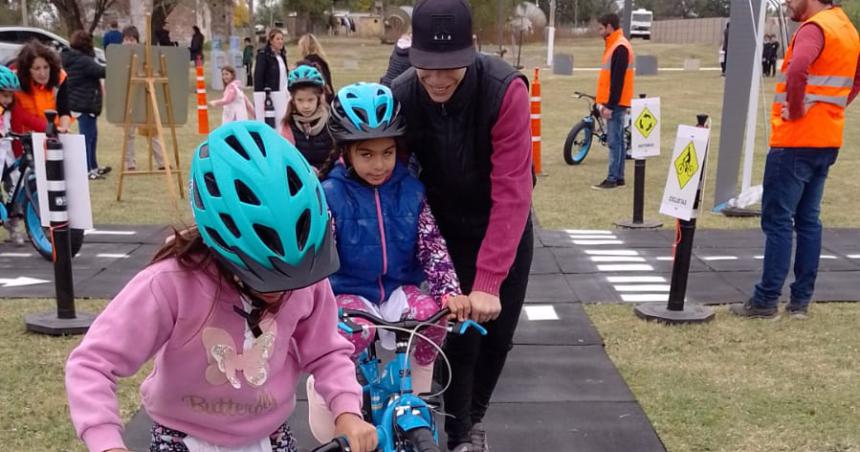 Estrellas Amarillos llevoacute el Parque Vial Itinerante a Lonquimay