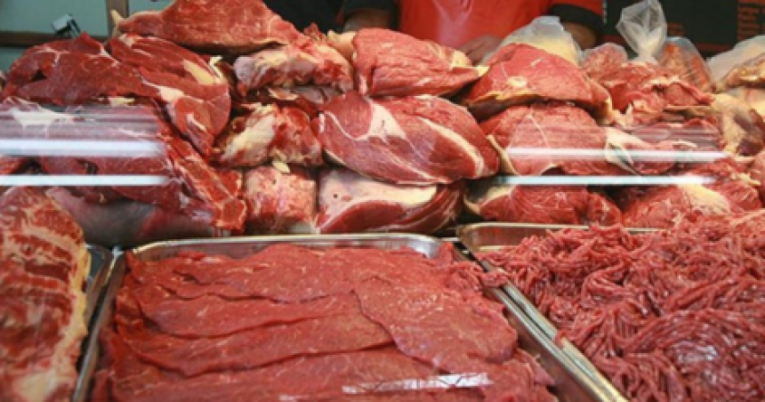 La carne al ritmo del doacutelar blue- Ya fueron remarcadas todas las carniceriacuteas
