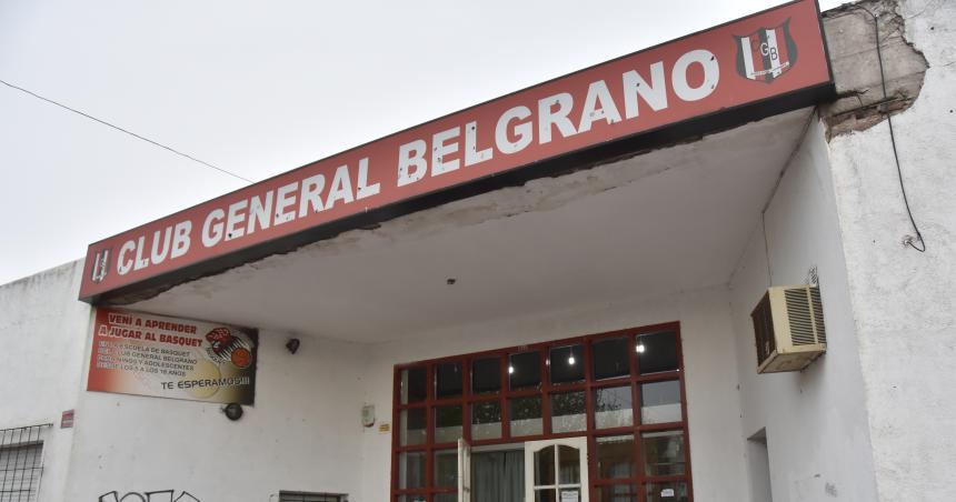 Ahora Belgrano apartoacute a un entrenador de baacutesquet